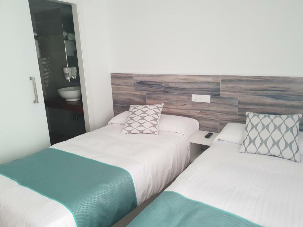 Hostal Cabanas Carboneras de Guadazaon Luaran gambar